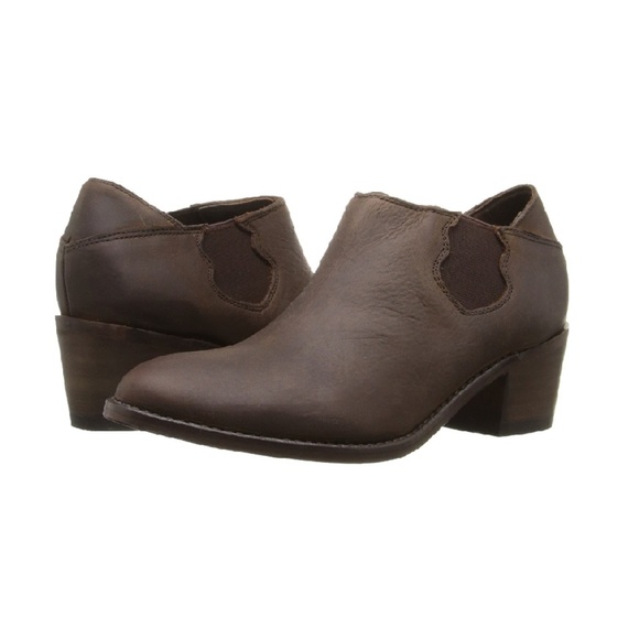 NIB Wolverine Brown Slip-on Leather Bootie, Size 5.5M - Picture 2 of 4